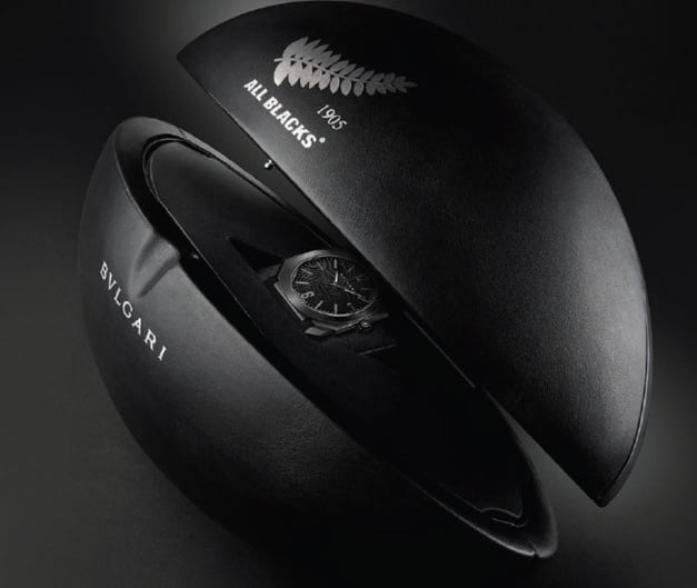 Bulgari Octo All Blacks 100 Club : montre full black Bulgari Octo All Blacks 100 Club : montre full black