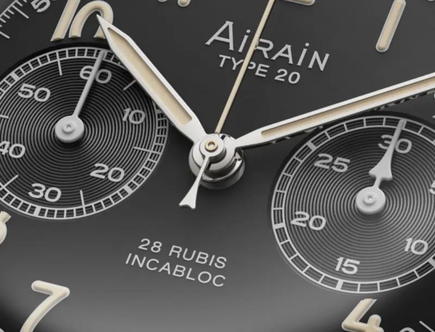 Le Type 20 d'Airain : un chrono-flyback d'antan en version contemporaine Le Type 20 d'Airain : un chrono-flyback d'antan en version contemporaine