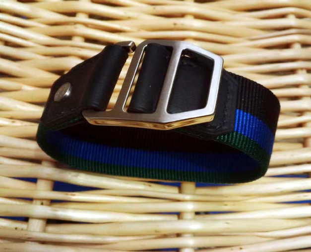 Hermès : un bracelet pour hommes façon Nato