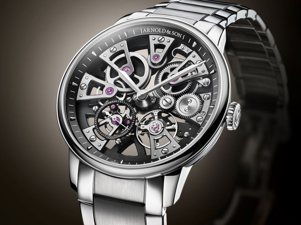 Arnold & Son Nebula 40 : une nouvelle taille pour ces deux éditions en acier, noires ou dorées Arnold & Son Nebula 40 : une nouvelle taille pour ces deux éditions en acier, noires ou dorées