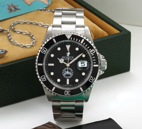 Rolex : Antiquorum organise une grande vente aux enchères pour le centenaire de la marque