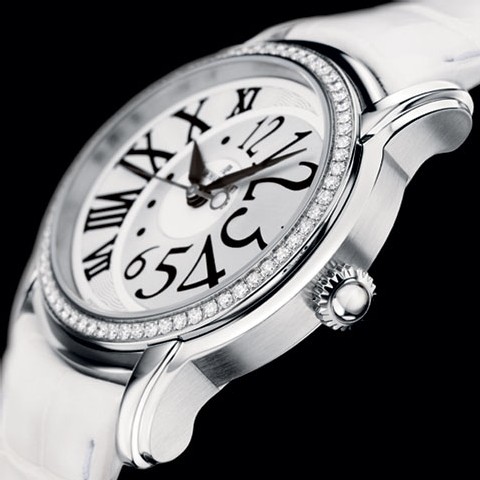 Collection Millenary Black & White pour dames Collection Millenary Black & White pour dames