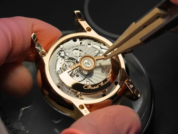 A la découverte de la Ronde des Baisers, montre-automate de Jaquet Droz et Chantal Thomass A la découverte de la Ronde des Baisers, montre-automate de Jaquet Droz et Chantal Thomass