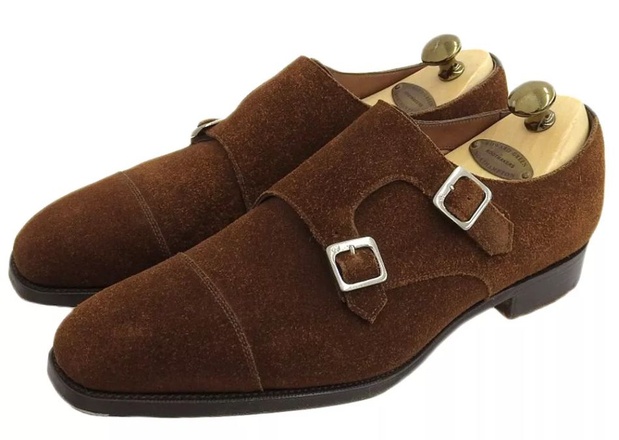 Le plaisir de chiner des vêtements de luxe d'occasion ou comment s'habiller en seconde main Le plaisir de chiner des vêtements de luxe d'occasion ou comment s'habiller en seconde main