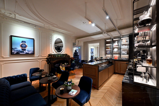 Panerai dévoile son Caffè éphémère au sein de la Casa Panerai des Champs-Elysées Panerai dévoile son Caffè éphémère au sein de la Casa Panerai des Champs-Elysées