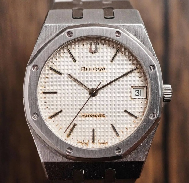 La Royal Oak de chez Bulova... La Royal Oak de chez Bulova...