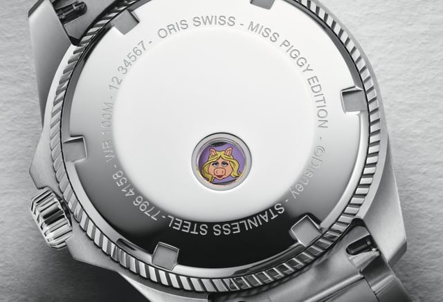 Oris Propilot X Miss Piggy : montre cochonne Oris Propilot X Miss Piggy : montre cochonne