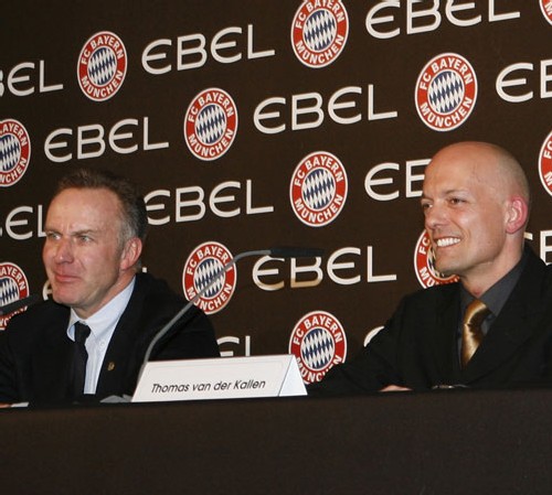 La marque Ebel associe son nom à celui du Bayern de Munich et créé une montre spéciale football !