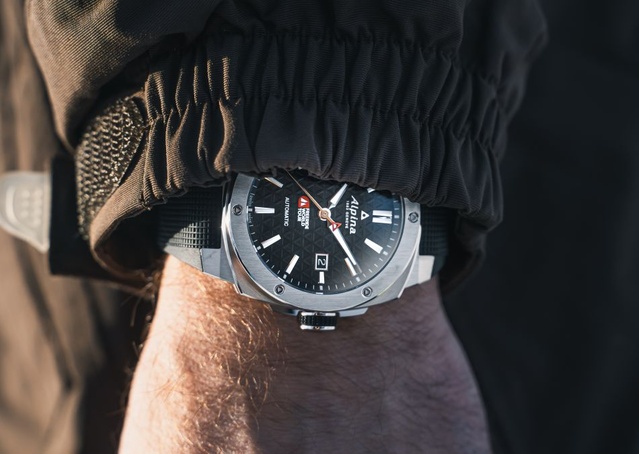 Alpiner Extreme Automatic : dédiée au Freeride World Tour 2025 Alpiner Extreme Automatic : dédiée au Freeride World Tour 2025