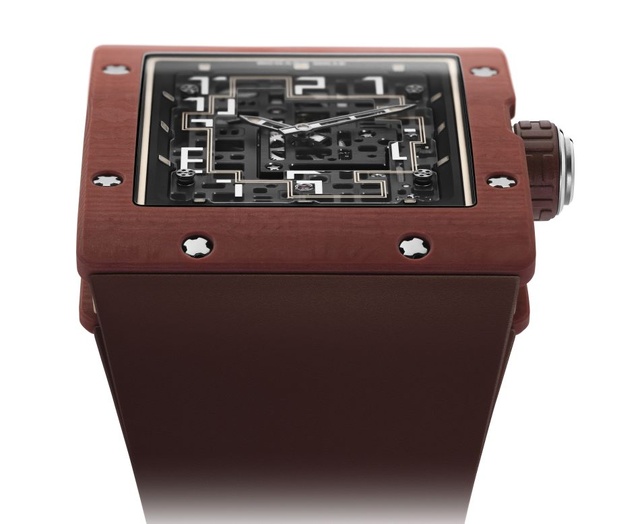 Richard Mille RM 16-02 Automatique Extraplate : temps dédaléen Richard Mille RM 16-02 Automatique Extraplate : temps dédaléen