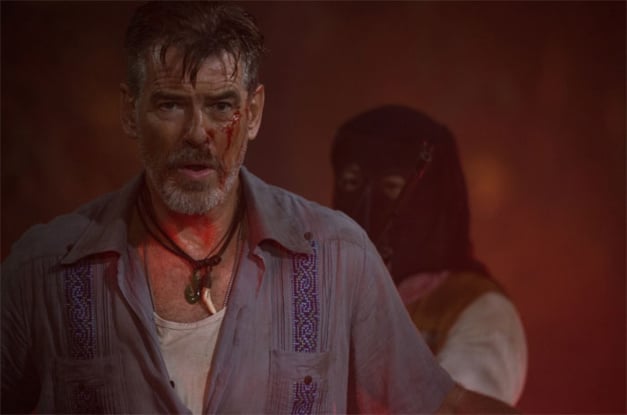 No Escape : Pierce Brosnan porte un chrono Movado No Escape : Pierce Brosnan porte un chrono Movado