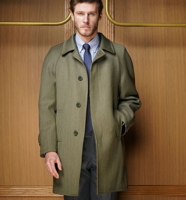 Manteau en whipcord de chez Coriolan Manteau en whipcord de chez Coriolan