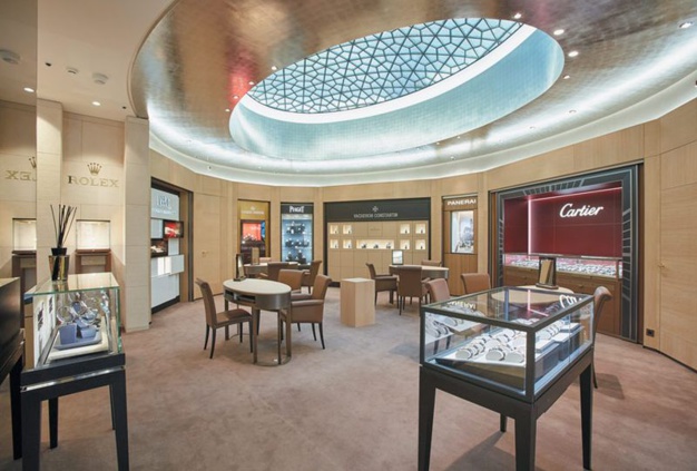 Dubail ouvre sur les Champs-Elysées Dubail ouvre sur les Champs-Elysées