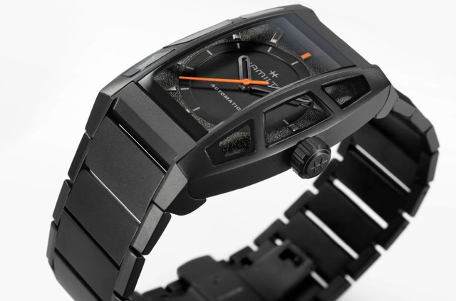 Hamilton : une montre au design futuriste avec Death Stranding II, On the beach Hamilton : une montre au design futuriste avec Death Stranding II, On the beach