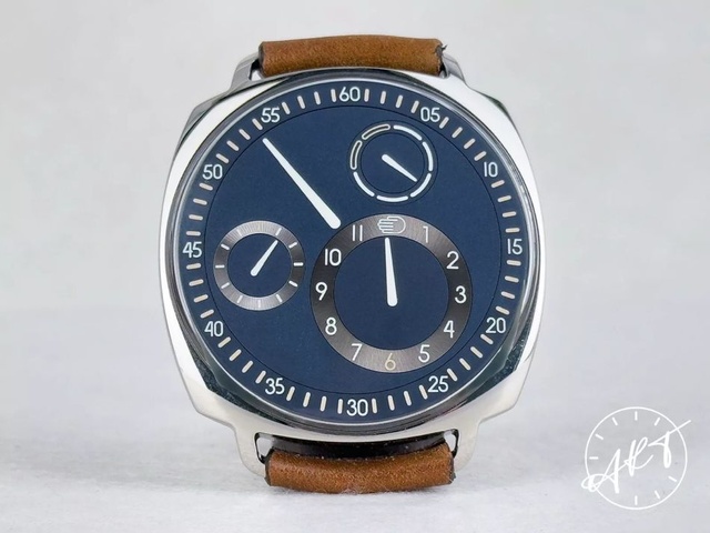 Une très rare Ressence edition limitée Cronotempvs vendue sur le site Artwatches.com Une très rare Ressence edition limitée Cronotempvs vendue sur le site Artwatches.com