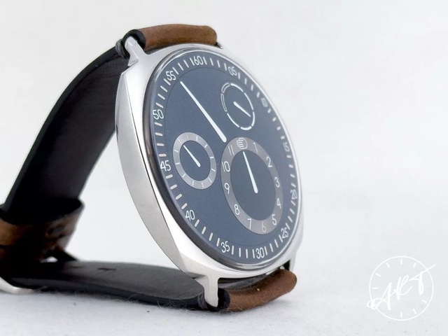 Une très rare Ressence edition limitée Cronotempvs vendue sur le site Artwatches.com Une très rare Ressence edition limitée Cronotempvs vendue sur le site Artwatches.com