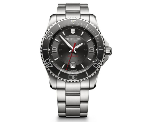 Victorinox Maverick 43 mm : une excellente sportive à moins de mille euros Victorinox Maverick 43 mm : une excellente sportive à moins de mille euros