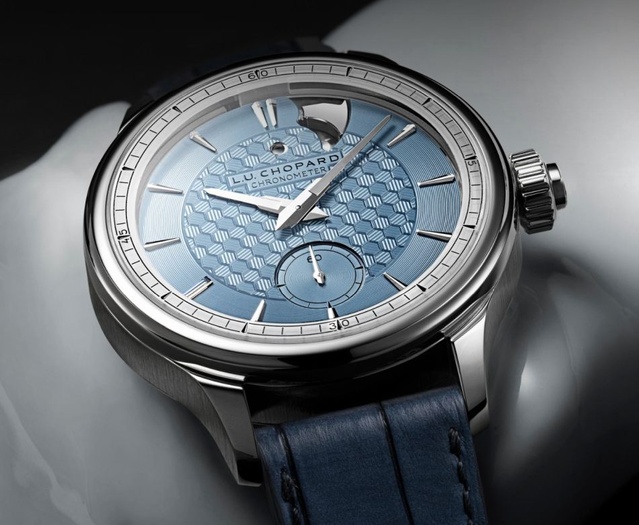 Bucherer Exclusive L.U.C Strike One de Chopard : sonnerie au passage en Lucent Steel ! Bucherer Exclusive L.U.C Strike One de Chopard : sonnerie au passage en Lucent Steel !