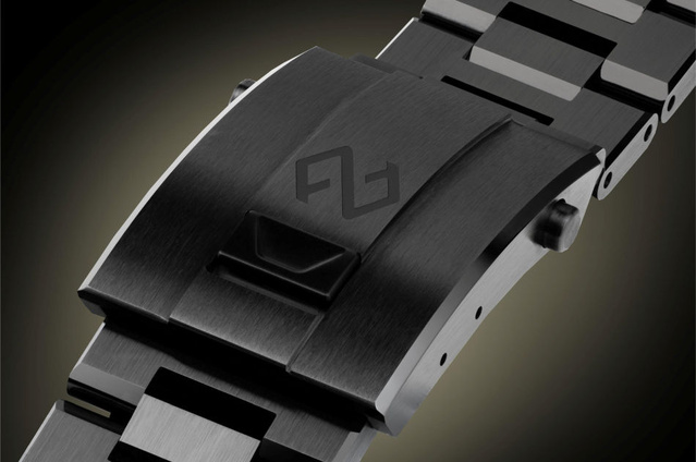 Formex Essence Ceramica Skeleton Automatique COSC : la céramique dans toute sa splendeur