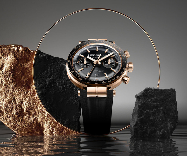 Herbelin Newport Chronographe Héritage : chic en PVD or rose et cadran noir Herbelin Newport Chronographe Héritage : chic en PVD or rose et cadran noir