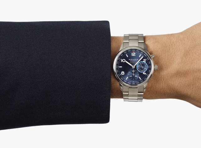 Nomos Club Sport neomatik Worldtimer : le monde en couleurs Nomos Club Sport neomatik Worldtimer : le monde en couleurs