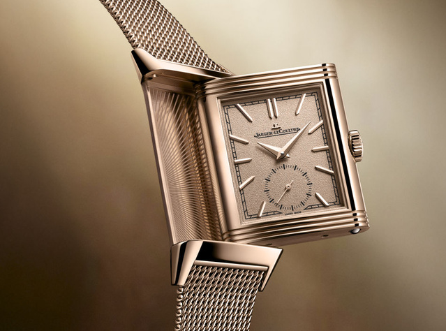 Jaeger-LeCoultre Reveso Tribute : cadran grainé et maille milanaise en or rose, duo gagnant Jaeger-LeCoultre Reveso Tribute : cadran grainé et maille milanaise en or rose, duo gagnant