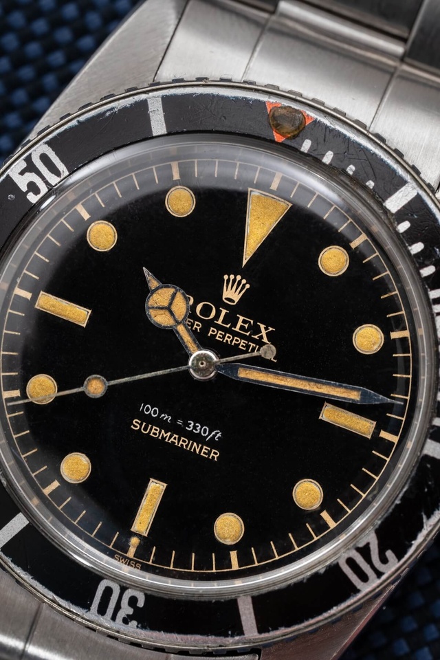 Rolex Submariner, référence 6536-1, avec un boîtier en acier © PHLD Luca/Shutterstock Rolex Submariner, référence 6536-1, avec un boîtier en acier © PHLD Luca/Shutterstock