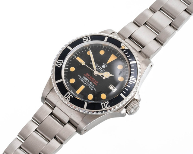 Rolex, modèle Sea Dweller, référence 1665, boîtier en acier, remontage automatique avec cadran noir © PHLD Luca/Shutterstock Rolex, modèle Sea Dweller, référence 1665, boîtier en acier, remontage automatique avec cadran noir © PHLD Luca/Shutterstock