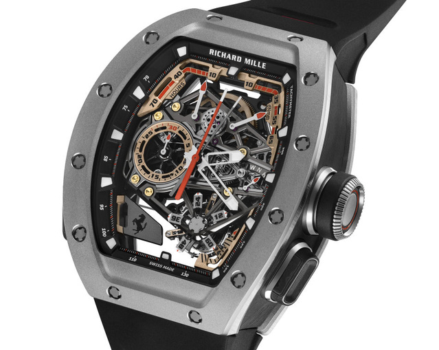 Richard Mille RM 43-01 Tourbillon chronographe rattrapante : deux pièces d'exception avec Ferrari