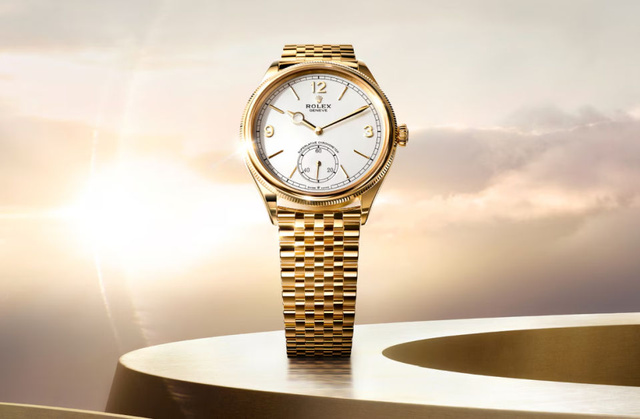 Rolex 1908 : nouvelle version or jaune avec bracelet or jaune Settimo