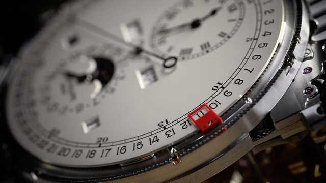 Patek Philippe : une pendulette de bureau dotée d'un tout nouveau calibre hautes performances