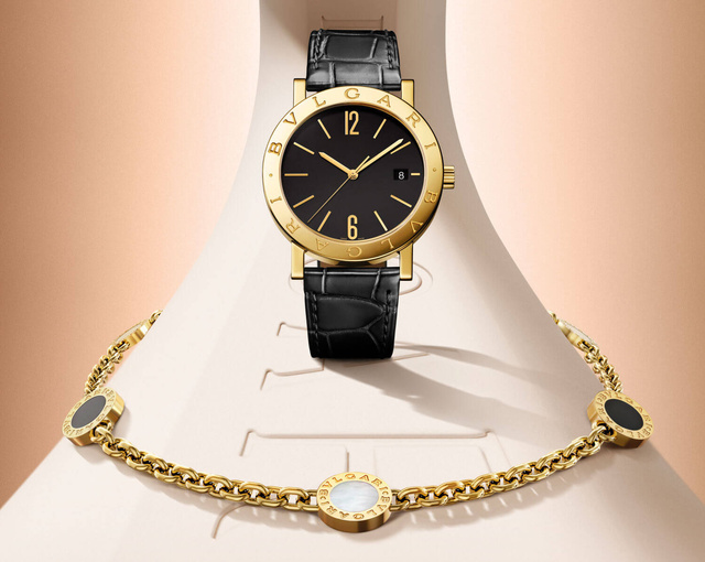 Bvlgari Bvlgari : d'or et de marbre pour cette belle quinquagénaire