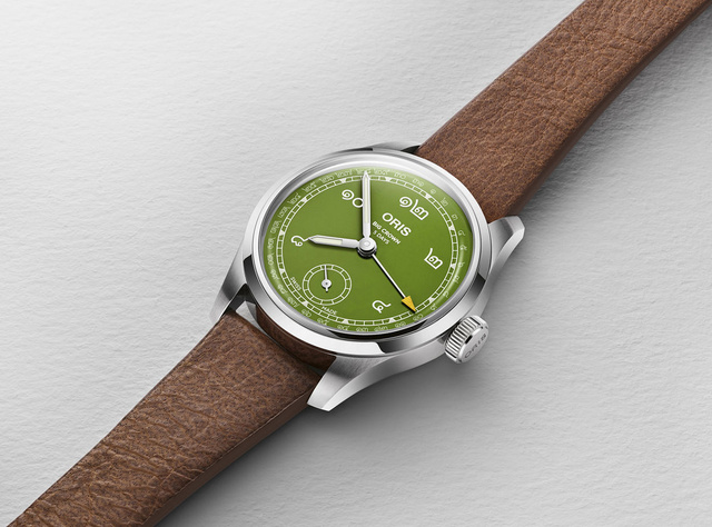 Bangkok : Oris x Trocadero, édition limitée Big Crown Pointer Date très originale avec chiffres thaï Bangkok : Oris x Trocadero, édition limitée Big Crown Pointer Date très originale avec chiffres thaï