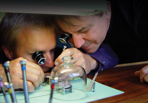 S’initier à l’horlogerie dans la Vallée de Joux chez Olivier Piguet S’initier à l’horlogerie dans la Vallée de Joux chez Olivier Piguet