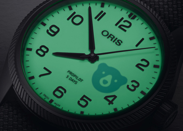 Oris Hölstein édition 2025 : un cadran "full lum" avec un petit truc en plus