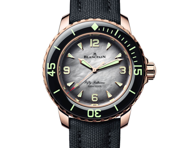 Blancpain Fifty Fathoms Automatique 38 mm pour femmes : un petit air de... Blancpain Fifty Fathoms Automatique 38 mm pour femmes : un petit air de...