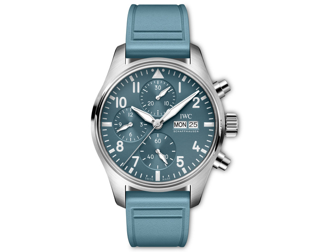 IWC Top Gun Miramar : bleu clair comme les t-shirts de pilotes de l'armée de l'air US