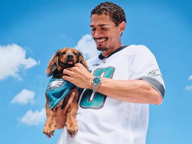 Breitling Chronomat Automatic GMT 40 NFL Team Editions Breitling Chronomat Automatic GMT 40 NFL Team Editions