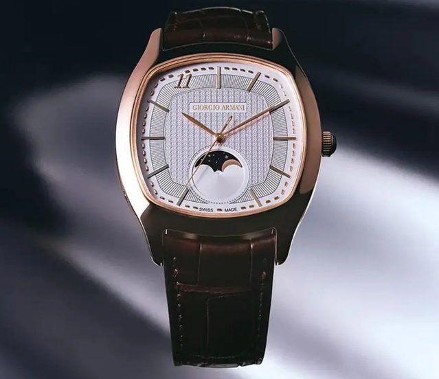 Giorgio Armani 11 : une collection de montres de luxe en partenariat avec Parmigiani Fleurier