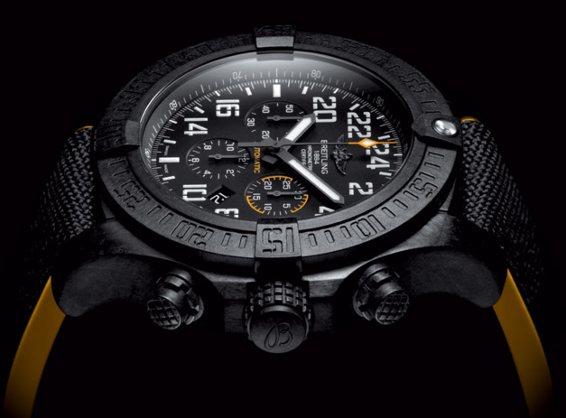 Breitling Avenger Hurricane : Breitlight, le garde-temps géant ultralight Breitling Avenger Hurricane : Breitlight, le garde-temps géant ultralight