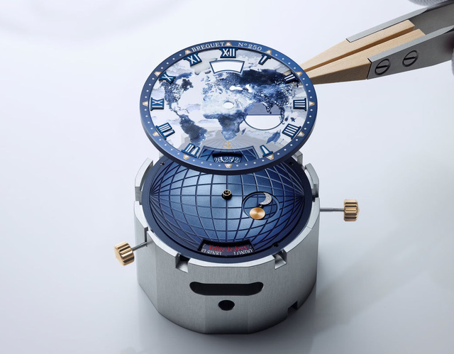 Breguet Marine Hora Mundi 5555 : 50 exemplaires personnalisables