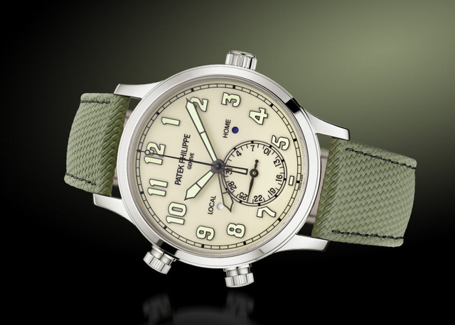 Patek Philippe : une nouvelle Calatrava Pilote Travel Time avec cadran ivoire