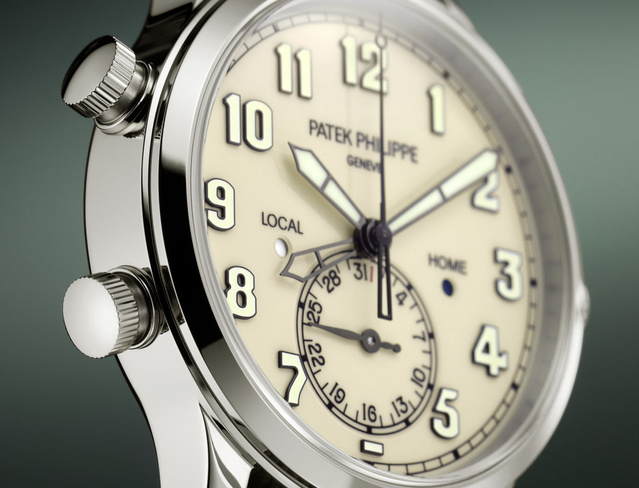 Patek Philippe : une nouvelle Calatrava Pilote Travel Time avec cadran ivoire