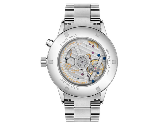 Nomos Neomatik Worldtimer : une ville la nuit...