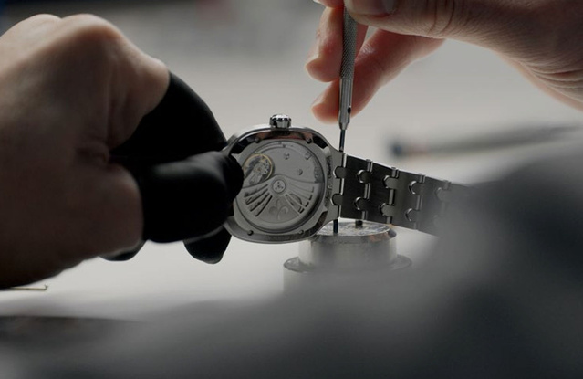 Pequignet représente la filière française Mode et Luxe de l'expo du Fabriqué en France à l'Elysée Pequignet représente la filière française Mode et Luxe de l'expo du Fabriqué en France à l'Elysée