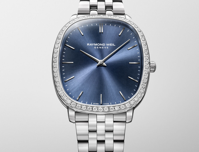 Raymond Weil Toccata Heritage : ovalie horlogère !