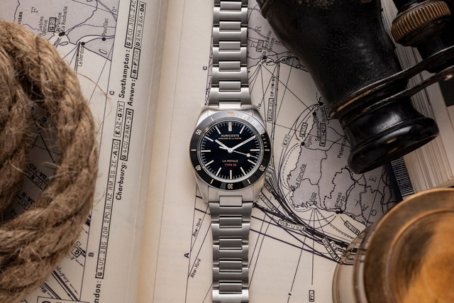 Auricoste La Royale Type 32 : le sport-chic à la française Auricoste La Royale Type 32 : le sport-chic à la française