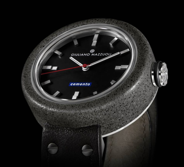 Giuliano Mazzuoli : montre design en ciment