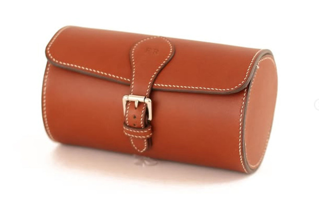 Les étuis ou coffrets à montres sur-mesure et sur commande de l'Atelier Renard Les étuis ou coffrets à montres sur-mesure et sur commande de l'Atelier Renard