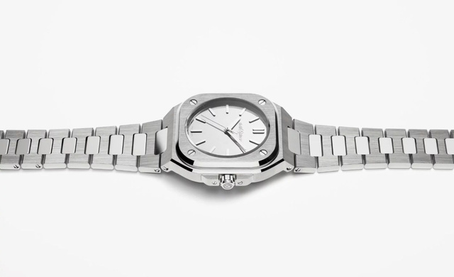 Bell & Ross BR-05 Mirror : quand l'acier se fait lumière Bell & Ross BR-05 Mirror : quand l'acier se fait lumière
